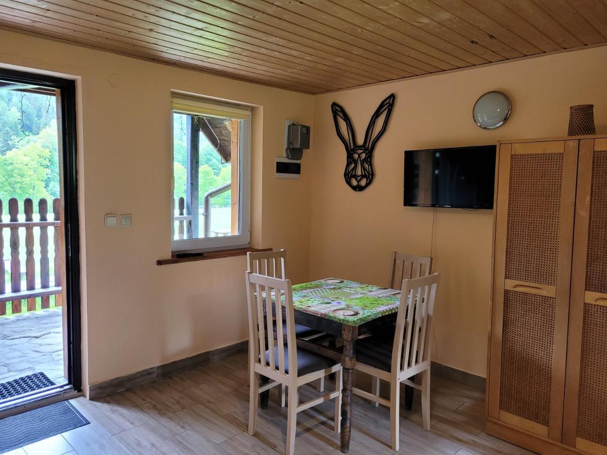 Domki U Gretka Lutowiska Exteriér fotografie
